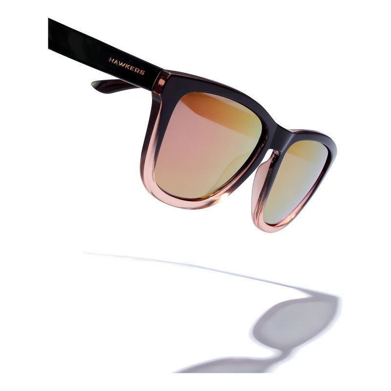 Gafas De Sol Hawkers Polarizadas Unisex One Colt Color De La Lente Negro Color De La Varilla Negro Color Del Armazón Rosa Diseño Mirror