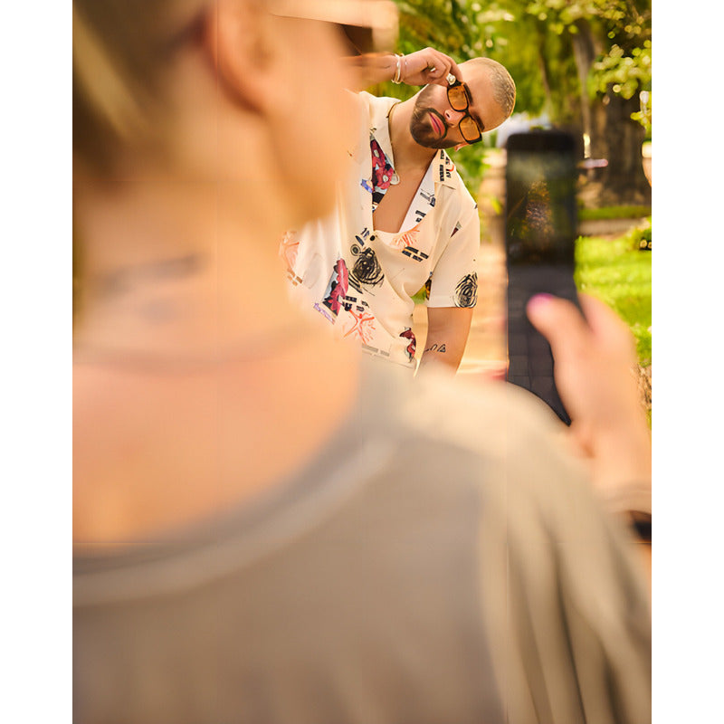 Lentes De Sol Hawkers Manuel Turizo Linda Carey Rosa Dorado