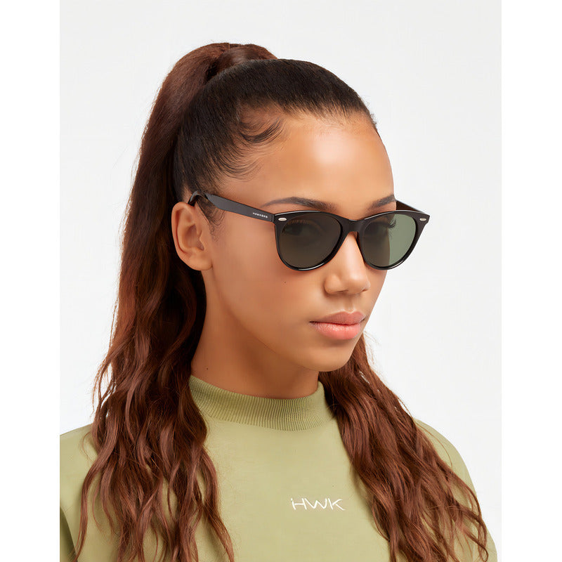 Lentes De Sol Hawkers Harlow Polarizado Para Hombre Y Mujer Color De La Varilla Negro Diseño Verde Polarizado