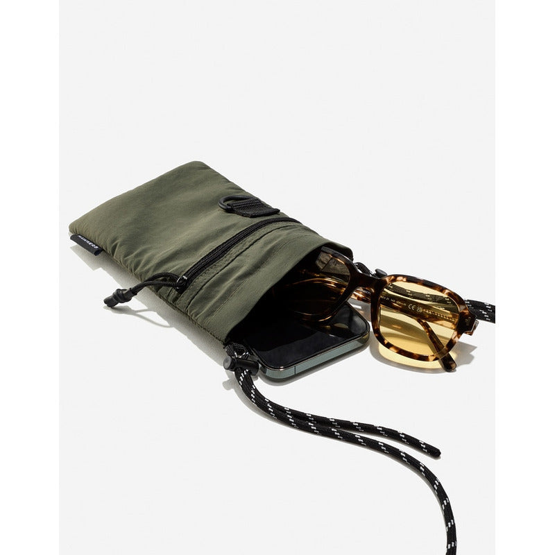 Estuche Lente De Sol Hawkers - Cargo Bag - Military Green Verde Musgo