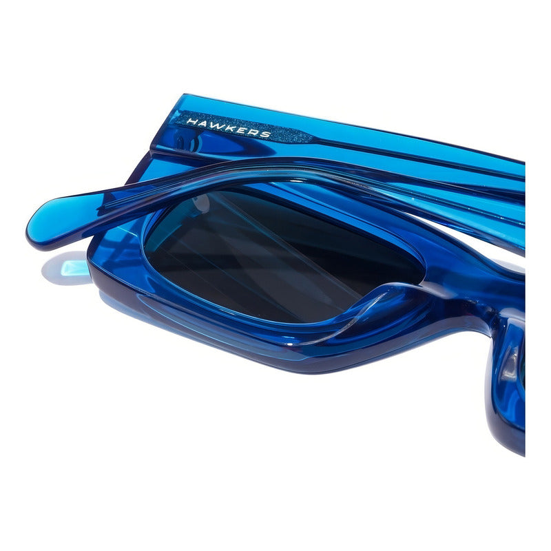 Lentes De Sol Hawkers Paula Echevarría Electric Blue Lauper Azul Eléctrico Negro